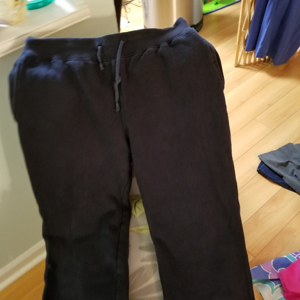 Jogging pants - Picture 2 of 2